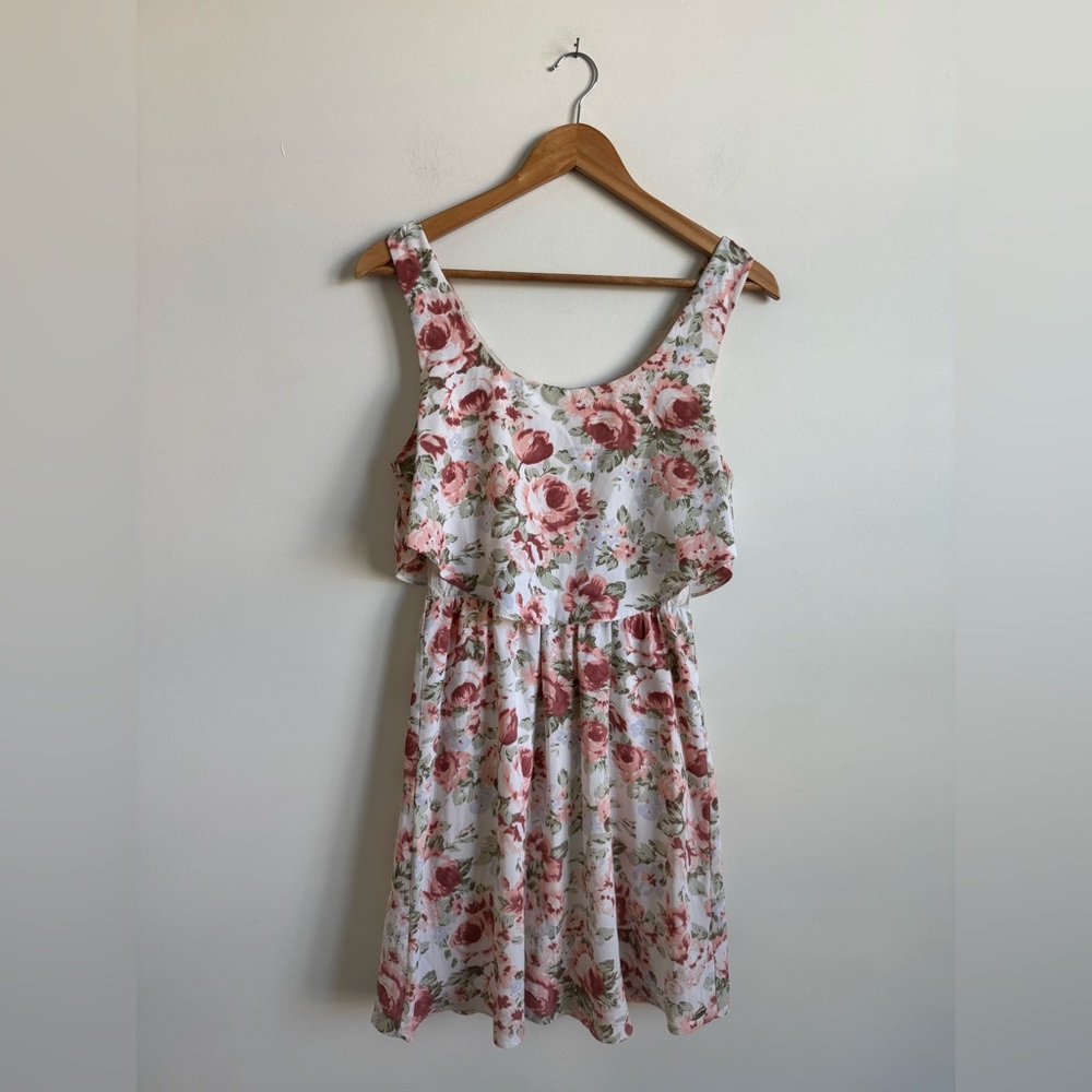 Floral Sleeveless Mini Dress in Soft Pink Rose